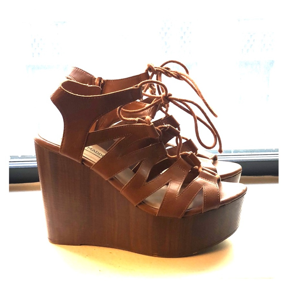Tan Steve Madden wedges